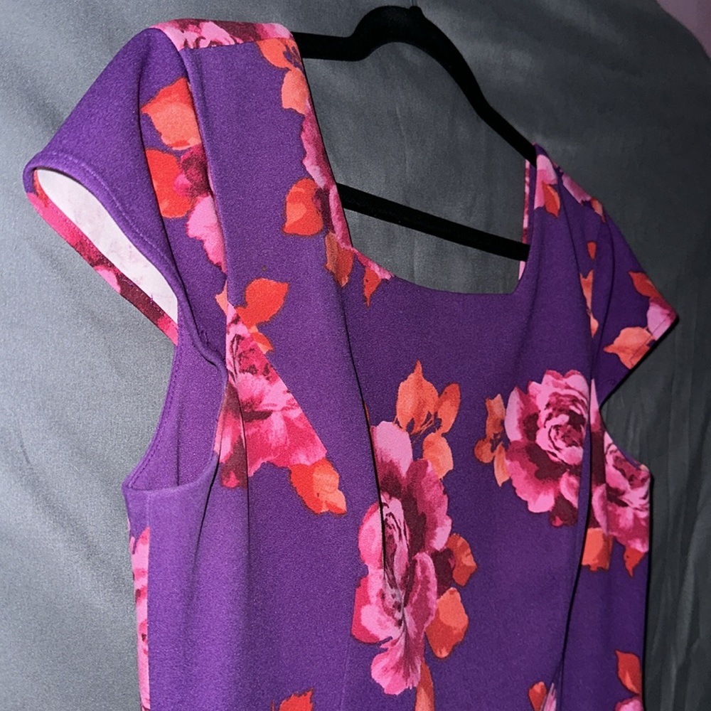 Purple floral dress - Picture 6 of 11